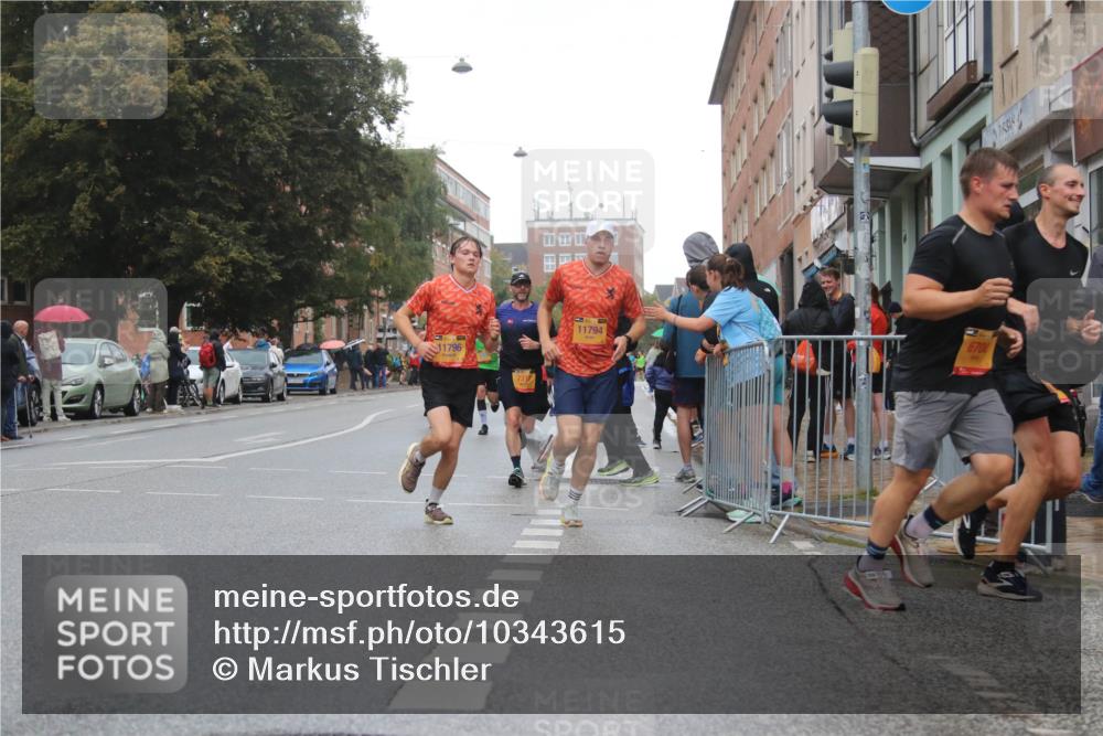 13.09.2026 - Kiel Lauf Markus Tischler http://msf.ph/oto/10343615 13.09.2026 11:37:21 Fleethörn 11796, 7317, 11794, 670 meine-sportfotos.de