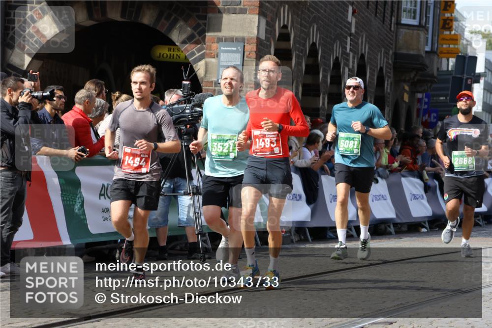 13.09.2026 - 21. swb-Marathon Bremen Strokosch-Dieckow http://msf.ph/oto/10343733 13.09.2026 13:27:30 Ziel 1493, 1494, 2454, 3273, 3385, 4121, 4397, 4558, 4563, 6071, 6288, 6776, 7027, 7072, 7849, 8219, 9159, 9343, 9511, 9760, 9854, 9878, 10112, 10113, 13147, 323, 440, 857, 1006, 1932, 2668, 2686, 3013, 3460, 3521, 3970, 4421, 4496, 4593, 5081, 5557, 6067, 7138, 7358, 9494, 9727 meine-sportfotos.de