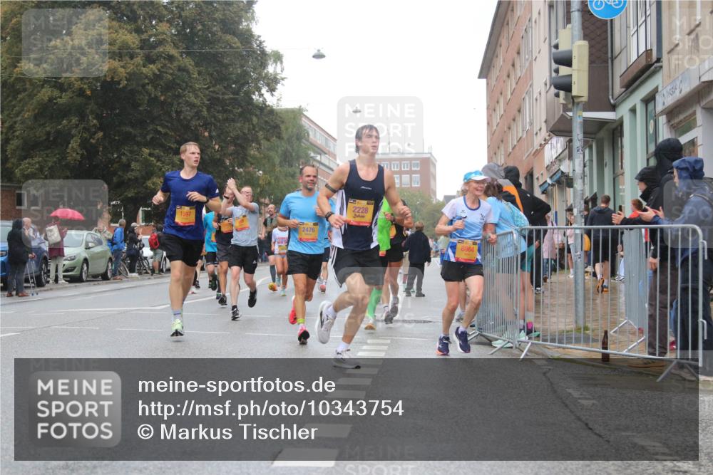 13.09.2026 - Kiel Lauf Markus Tischler http://msf.ph/oto/10343754 13.09.2026 11:37:51 Fleethörn 1597, 2476, 2228, 8864 meine-sportfotos.de