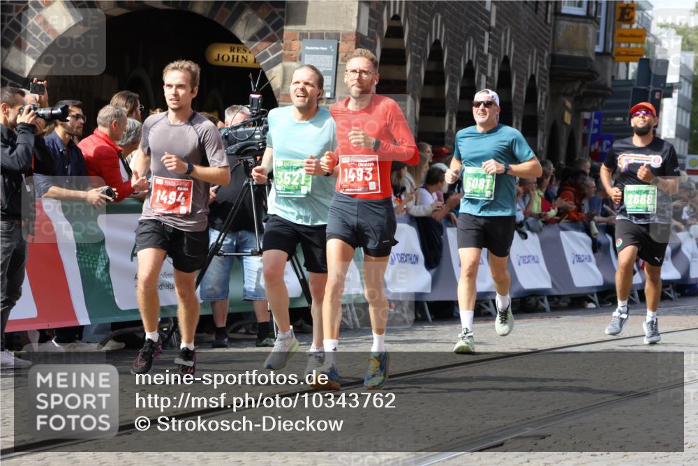 13.09.2026 - 21. swb-Marathon Bremen Strokosch-Dieckow http://msf.ph/oto/10343762 13.09.2026 13:27:30 Ziel 1493, 1494, 2454, 3273, 3385, 4121, 4397, 4558, 4563, 6071, 6288, 6776, 7027, 7072, 7849, 8219, 9159, 9343, 9511, 9760, 9854, 9878, 10112, 10113, 13147, 323, 440, 857, 1006, 1932, 2668, 2686, 3013, 3460, 3521, 3970, 4421, 4496, 4593, 5081, 5557, 6067, 7138, 7358, 9494, 9727 meine-sportfotos.de