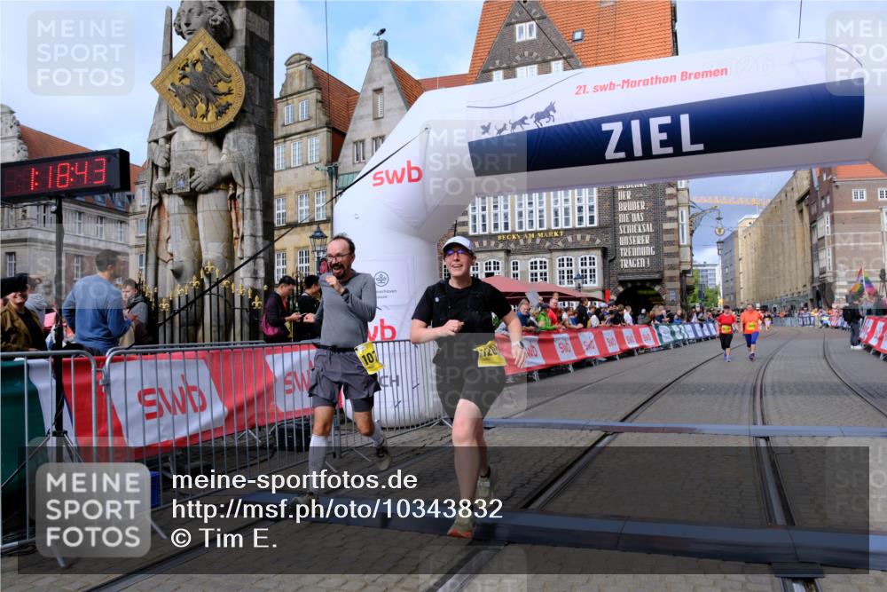 13.09.2026 - 21. swb-Marathon Bremen Tim E. http://msf.ph/oto/10343832 13.09.2026 11:14:00 Ziel 10330, 10545, 10766, 10889, 11078, 11084, 11954, 11999, 12010, 12280 meine-sportfotos.de