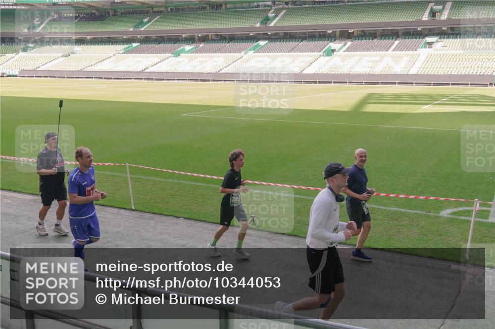 13.09.2026 - 21. swb-Marathon Bremen Michael Burmester http://msf.ph/oto/10344053 13.09.2026 13:29:15 Laufen im Stadion 111, 171, 220, 422, 476, 478, 685, 729, 754, 767, 829, 925, 986, 1079, 1217, 1220, 1242, 1270, 1298, 1325, 1384, 1496, 1615, 1633, 1634, 1741, 1777, 1886, 1958, 2238, 2263, 2326, 2365, 2436, 2449, 2472, 2502, 2546, 2574, 2593, 2738, 2740, 2743, 2830, 2862, 2868, 2924, 2991, 3020, 3053, 3061, 3129, 3154, 3238, 3274, 3286, 3321, 3361, 3563, 3589, 3594, 3595, 3605, 3678, 3694, 3755, 3758, 3798, 3826, 3853, 3898, 3929, 3953, 3965, 3971, 3987, 4011, 4056, 4108, 4238 meine-sportfotos.de