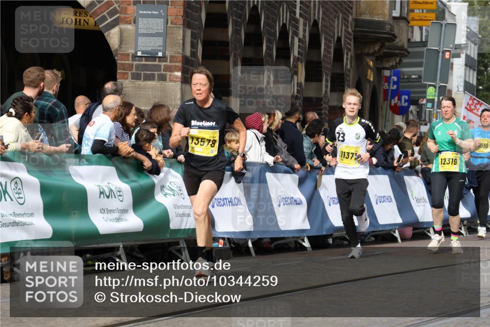 13.09.2026 - 21. swb-Marathon Bremen Strokosch-Dieckow http://msf.ph/oto/10344259 13.09.2026 10:52:23 Ziel 10218, 10588, 11277, 11285, 11376, 11487, 11555, 11784, 11869, 11877, 11962, 12349, 10761, 10812, 10906, 10958, 11109, 11350, 11604, 11605, 11669, 12361, 12439, 12533 meine-sportfotos.de