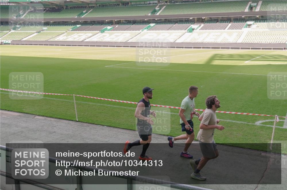 13.09.2026 - 21. swb-Marathon Bremen Michael Burmester http://msf.ph/oto/10344313 13.09.2026 13:29:42 Laufen im Stadion 171, 220, 297, 405, 422, 476, 685, 729, 754, 767, 986, 1079, 1217, 1242, 1270, 1298, 1325, 1384, 1615, 1633, 1634, 1741, 1777, 1810, 1811, 1886, 1983, 2238, 2242, 2249, 2263, 2326, 2365, 2436, 2449, 2472, 2546, 2574, 2593, 2615, 2738, 2740, 2743, 2830, 2862, 2868, 2869, 2871, 2924, 2991, 3020, 3053, 3061, 3129, 3154, 3227, 3238, 3274, 3286, 3321, 3361, 3563, 3589, 3594, 3595, 3605, 3678, 3694, 3755, 3758, 3798, 3826, 3853, 3898, 3929, 3953, 3965, 3971, 3987, 4011, 4056, 4108 meine-sportfotos.de