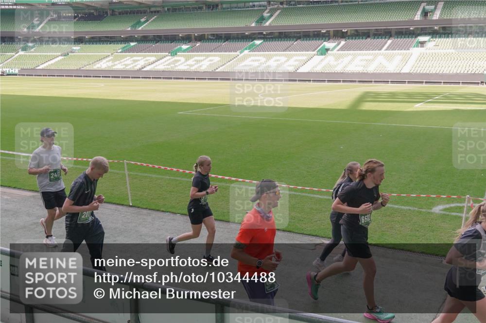 13.09.2026 - 21. swb-Marathon Bremen Michael Burmester http://msf.ph/oto/10344488 13.09.2026 13:30:01 Laufen im Stadion 171, 220, 297, 405, 422, 476, 639, 685, 729, 754, 767, 806, 986, 1079, 1217, 1242, 1270, 1384, 1615, 1633, 1634, 1777, 1810, 1811, 1886, 1983, 2216, 2238, 2242, 2249, 2263, 2326, 2365, 2436, 2449, 2546, 2593, 2615, 2637, 2719, 2738, 2740, 2830, 2862, 2868, 2869, 2871, 2918, 2924, 2991, 2994, 3020, 3053, 3101, 3129, 3227, 3238, 3274, 3286, 3321, 3361, 3563, 3594, 3595, 3605, 3678, 3755, 3758, 3798, 3876, 3898, 3929, 3953, 3965, 3971, 3987, 4011, 4056 meine-sportfotos.de
