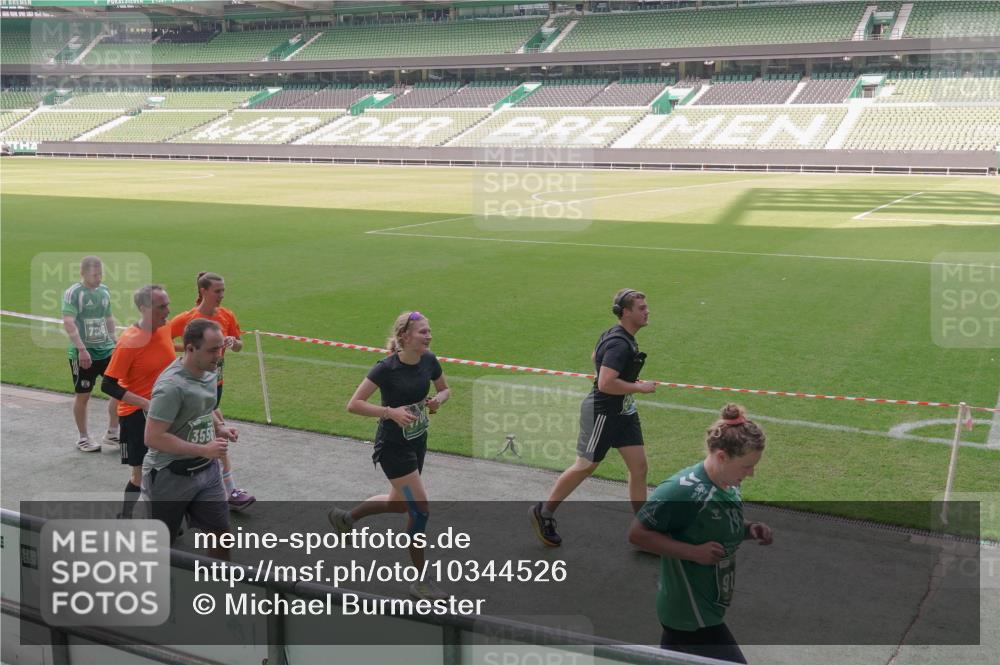 13.09.2026 - 21. swb-Marathon Bremen Michael Burmester http://msf.ph/oto/10344526 13.09.2026 13:30:05 Laufen im Stadion 171, 224, 297, 405, 422, 476, 639, 685, 729, 754, 767, 806, 986, 1217, 1242, 1270, 1384, 1615, 1633, 1634, 1777, 1810, 1811, 1886, 1983, 2216, 2238, 2242, 2249, 2263, 2326, 2368, 2372, 2436, 2449, 2546, 2615, 2637, 2719, 2738, 2740, 2830, 2862, 2868, 2869, 2871, 2918, 2924, 2991, 2994, 3020, 3053, 3101, 3129, 3227, 3238, 3274, 3286, 3321, 3361, 3563, 3594, 3595, 3605, 3678, 3755, 3758, 3798, 3873, 3876, 3898, 3929, 3953, 3965, 3971, 3987, 4011, 4056 meine-sportfotos.de