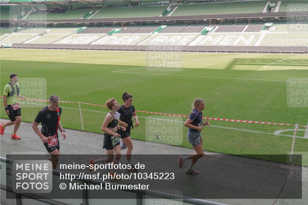13.09.2026 - 21. swb-Marathon Bremen Michael Burmester http://msf.ph/oto/10345223 13.09.2026 13:31:40 Laufen im Stadion 122, 224, 295, 297, 344, 386, 487, 617, 639, 690, 806, 840, 965, 1114, 1133, 1142, 1310, 1314, 1326, 1329, 1427, 1529, 1775, 1801, 1869, 1892, 1897, 1904, 1923, 2216, 2242, 2249, 2253, 2270, 2274, 2344, 2368, 2372, 2523, 2556, 2629, 2637, 2643, 2649, 2677, 2719, 2726, 2869, 2871, 2877, 2918, 2945, 2952, 2994, 3038, 3094, 3101, 3140, 3223, 3227, 3350, 3379, 3401, 3426, 3572, 3644, 3723, 3736, 3746, 3873, 3876, 3918, 3944, 357 meine-sportfotos.de