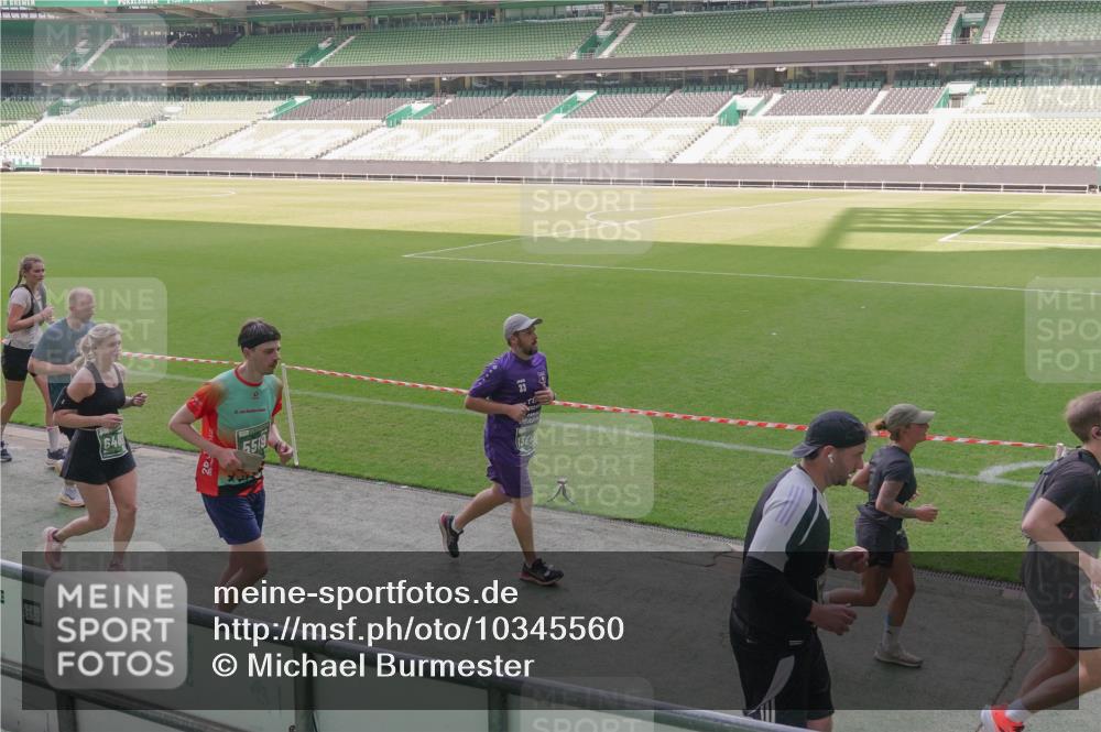 13.09.2026 - 21. swb-Marathon Bremen Michael Burmester http://msf.ph/oto/10345560 13.09.2026 13:32:37 Laufen im Stadion 155, 295, 344, 350, 386, 487, 490, 617, 690, 786, 787, 840, 965, 1001, 1051, 1133, 1142, 1292, 1310, 1314, 1326, 1329, 1377, 1427, 1591, 1592, 1801, 1869, 1892, 1897, 1904, 1923, 2077, 2132, 2226, 2230, 2231, 2253, 2270, 2274, 2320, 2344, 2374, 2456, 2514, 2523, 2539, 2556, 2616, 2630, 2649, 2726, 2769, 2848, 2945, 2952, 3014, 3038, 3140, 3223, 3350, 3379, 3426, 3572, 3601, 3614, 3644, 3723, 3736, 3746, 3797, 3901, 3918, 3944 meine-sportfotos.de