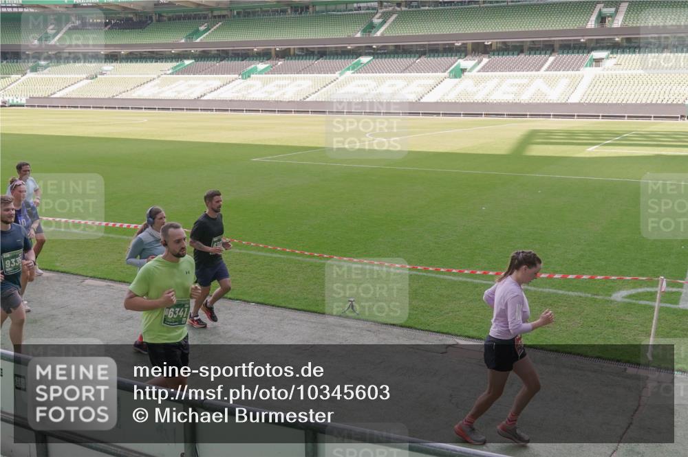 13.09.2026 - 21. swb-Marathon Bremen Michael Burmester http://msf.ph/oto/10345603 13.09.2026 13:32:42 Laufen im Stadion 155, 295, 344, 350, 386, 487, 490, 594, 617, 690, 786, 787, 840, 965, 1001, 1051, 1133, 1142, 1292, 1310, 1326, 1329, 1377, 1427, 1591, 1592, 1801, 1869, 1892, 1897, 1904, 1923, 2077, 2132, 2226, 2230, 2231, 2253, 2270, 2274, 2320, 2344, 2374, 2399, 2400, 2456, 2514, 2523, 2539, 2556, 2616, 2630, 2649, 2718, 2726, 2769, 2848, 2945, 2952, 3014, 3038, 3140, 3223, 3350, 3379, 3426, 3572, 3601, 3614, 3644, 3736, 3746, 3797, 3901, 3918, 3944 meine-sportfotos.de