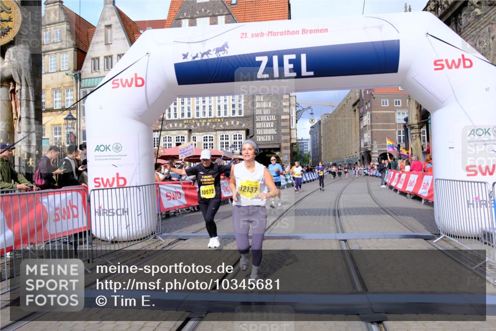 13.09.2026 - 21. swb-Marathon Bremen Tim E. http://msf.ph/oto/10345681 13.09.2026 11:16:00 Ziel 10572, 10900, 11307, 11504, 11778, 11897, 12137 meine-sportfotos.de