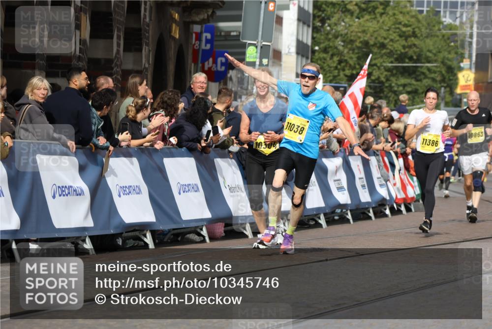 13.09.2026 - 21. swb-Marathon Bremen Strokosch-Dieckow http://msf.ph/oto/10345746 13.09.2026 10:52:58 Ziel 10193, 10339, 10652, 10761, 10812, 10827, 10906, 10958, 11002, 11109, 11144, 11350, 11362, 11597, 11604, 11605, 12338, 12361, 12399, 12439, 12533, 10284, 10585, 10714, 11012, 11238, 11282, 11575, 12170, 12369, 12398 meine-sportfotos.de