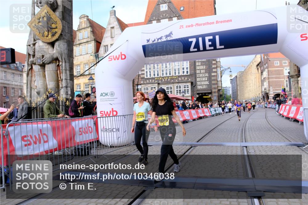 13.09.2026 - 21. swb-Marathon Bremen Tim E. http://msf.ph/oto/10346038 13.09.2026 11:16:20 Ziel 10474, 10665, 11081, 11139, 11217, 11549, 11613, 11768, 11940, 12046, 12151, 12306, 13508 meine-sportfotos.de