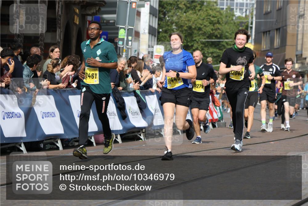 13.09.2026 - 21. swb-Marathon Bremen Strokosch-Dieckow http://msf.ph/oto/10346979 13.09.2026 10:53:23 Ziel 10284, 10304, 10585, 10714, 10863, 11012, 11238, 11282, 11386, 11575, 11766, 12019, 12170, 12369, 12398, 10222, 10479, 10626, 10821, 10845, 10886, 11242, 11446, 11590, 11800, 12056, 12119, 12308 meine-sportfotos.de