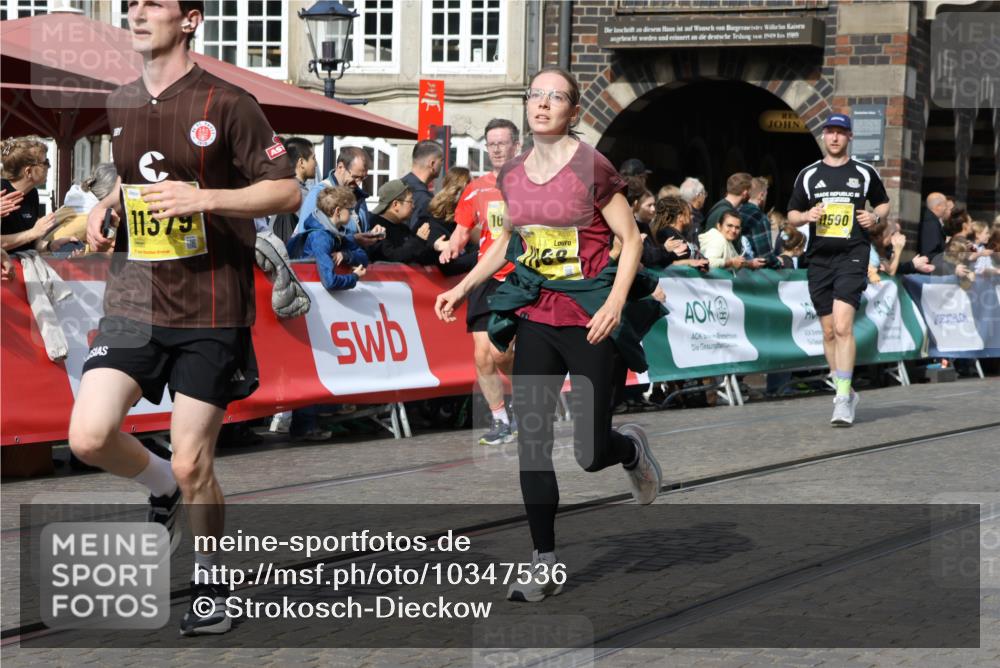 13.09.2026 - 21. swb-Marathon Bremen Strokosch-Dieckow http://msf.ph/oto/10347536 13.09.2026 10:53:35 Ziel 10284, 10448, 10585, 10757, 10780, 11012, 11168, 11379, 12040, 12170, 12275, 12398, 12461, 10141, 10174, 10227, 10478, 10684, 10685, 10838, 10905, 11489, 11502, 11596, 11950, 12331, 12341, 12405, 12492, 12515, 13597 meine-sportfotos.de
