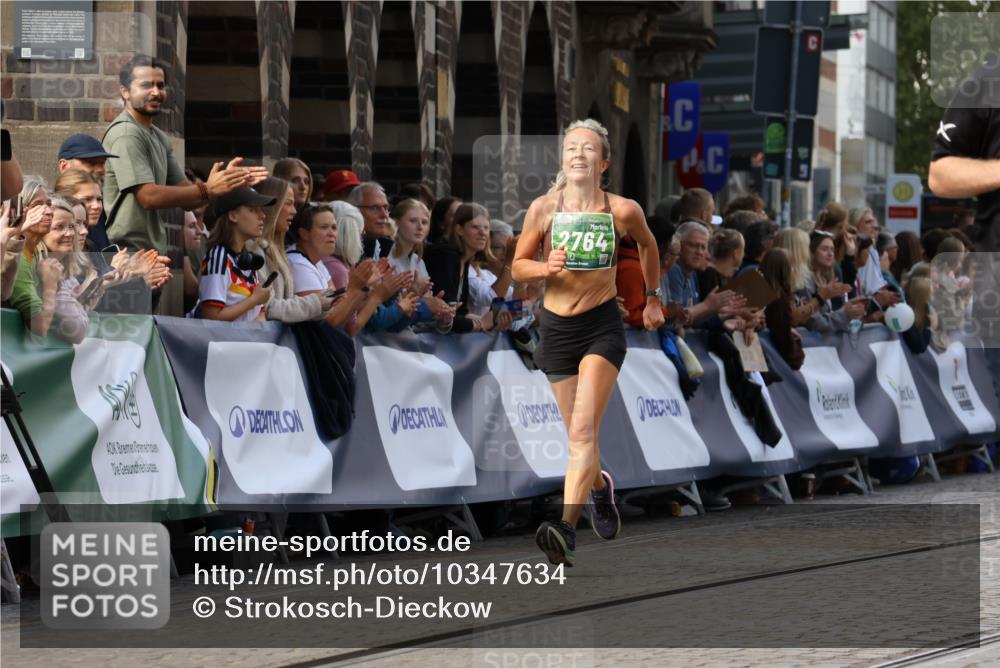 13.09.2026 - 21. swb-Marathon Bremen Strokosch-Dieckow http://msf.ph/oto/10347634 13.09.2026 13:28:28 Ziel 1343, 1460, 2977, 3114, 3334, 3480, 4506, 5250, 5360, 5889, 6182, 7926, 8656, 9167, 9168, 9543, 9738, 9881, 13069, 613, 1239, 1914, 2764, 3028, 3348, 4102, 4564, 6914, 6957, 7263, 8483, 8938, 9176, 13012 meine-sportfotos.de
