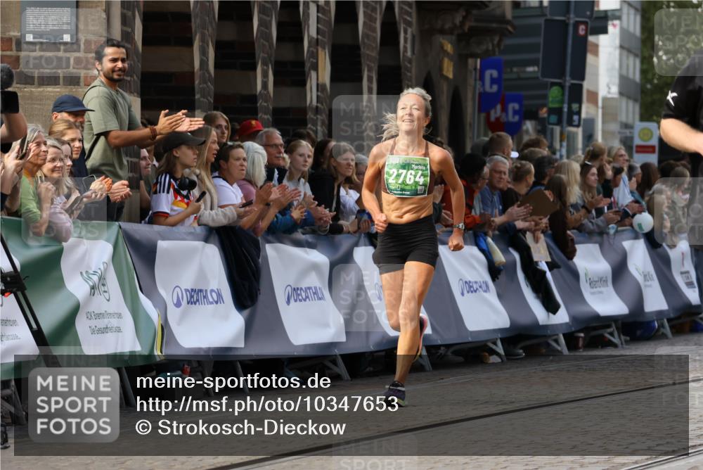 13.09.2026 - 21. swb-Marathon Bremen Strokosch-Dieckow http://msf.ph/oto/10347653 13.09.2026 13:28:28 Ziel 1343, 1460, 2977, 3114, 3334, 3480, 4506, 5250, 5360, 5889, 6182, 7926, 8656, 9167, 9168, 9543, 9738, 9881, 13069, 613, 1239, 1914, 2764, 3028, 3348, 4102, 4564, 6914, 6957, 7263, 8483, 8938, 9176, 13012 meine-sportfotos.de