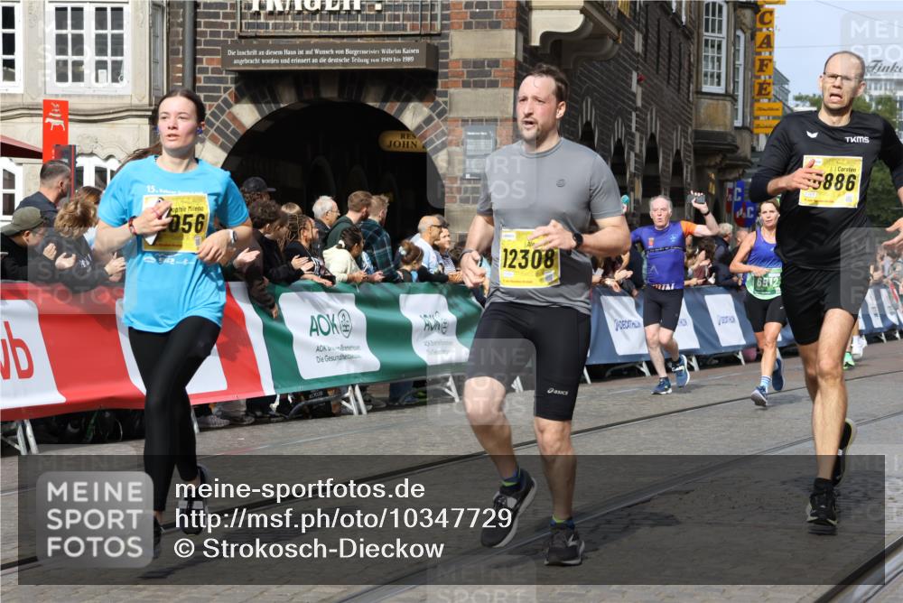 13.09.2026 - 21. swb-Marathon Bremen Strokosch-Dieckow http://msf.ph/oto/10347729 13.09.2026 10:53:39 Ziel 10448, 10585, 10757, 10780, 10821, 10886, 11012, 11168, 11379, 11590, 12040, 12056, 12170, 12275, 12308, 12461, 10141, 10174, 10227, 10255, 10478, 10684, 10685, 10708, 10838, 10905, 11489, 11596, 11950, 12331, 12341, 12405, 12492, 12515, 13597 meine-sportfotos.de