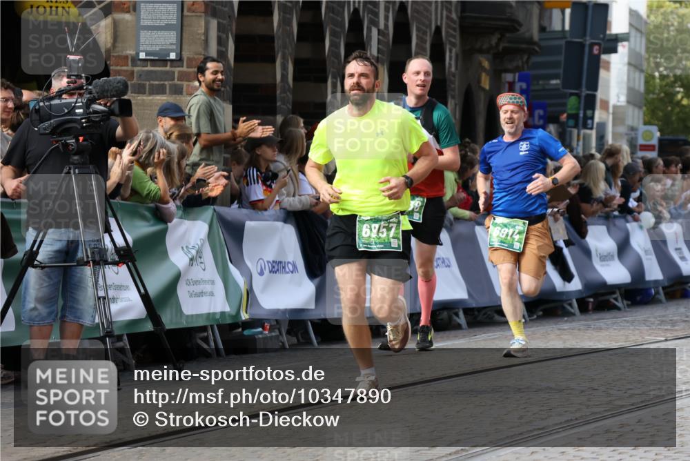 13.09.2026 - 21. swb-Marathon Bremen Strokosch-Dieckow http://msf.ph/oto/10347890 13.09.2026 13:28:33 Ziel 178, 210, 1380, 1460, 2047, 2977, 3114, 3294, 3334, 3597, 4506, 5250, 5360, 5889, 6182, 7926, 8429, 8656, 9167, 9168, 9543, 9549, 9738, 9881, 613, 1914, 2276, 2891, 3348, 3444, 4102, 4564, 6914, 6957, 7263, 7527, 8938, 9176, 13012 meine-sportfotos.de