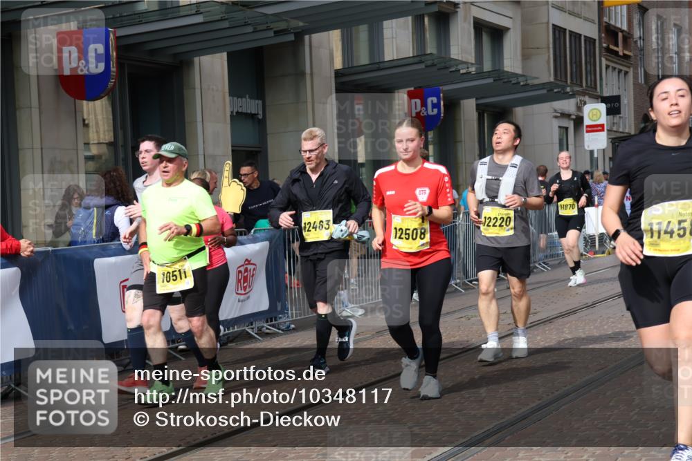 13.09.2026 - 21. swb-Marathon Bremen Strokosch-Dieckow http://msf.ph/oto/10348117 13.09.2026 11:11:15 Ziel 10155, 10510, 10511, 10546, 10552, 10616, 10977, 11036, 11216, 11239, 11289, 11533, 11702, 11870, 11927, 12082, 12126, 12220, 12286, 12311, 12336, 12464, 12508, 12553, 10313, 10419, 10527, 10611, 10644, 10653, 10792, 10841, 11043, 11062, 11141, 11231, 11237, 11458, 11483, 11679, 11691, 11745, 11993, 12148, 12396, 12401, 12507 meine-sportfotos.de