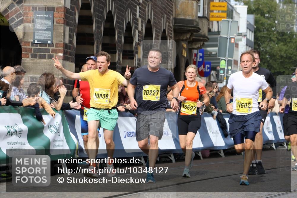 13.09.2026 - 21. swb-Marathon Bremen Strokosch-Dieckow http://msf.ph/oto/10348127 13.09.2026 10:53:47 Ziel 10222, 10448, 10479, 10626, 10757, 10780, 10821, 10845, 10886, 11168, 11242, 11379, 11446, 11590, 11800, 12040, 12056, 12119, 12275, 12308, 10255, 10579, 10685, 10708, 10822, 10947, 11010, 11206, 11489, 11596, 12075, 12244, 12356, 12405, 12435, 12492, 12515, 13531 meine-sportfotos.de