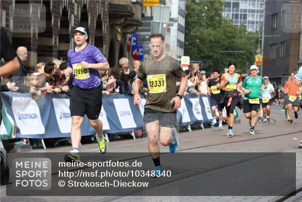 13.09.2026 - 21. swb-Marathon Bremen Strokosch-Dieckow http://msf.ph/oto/10348340 13.09.2026 10:53:52 Ziel 10141, 10222, 10227, 10478, 10479, 10626, 10757, 10821, 10838, 10845, 10886, 11168, 11242, 11379, 11446, 11502, 11590, 11800, 12056, 12119, 12308, 12341, 13597, 10579, 10708, 10822, 10947, 11010, 11206, 11290, 12075, 12244, 12356, 12435, 13531 meine-sportfotos.de