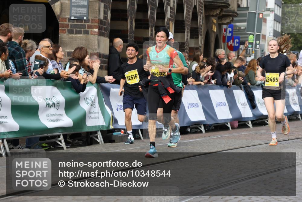 13.09.2026 - 21. swb-Marathon Bremen Strokosch-Dieckow http://msf.ph/oto/10348544 13.09.2026 10:53:56 Ziel 10141, 10174, 10222, 10227, 10478, 10479, 10626, 10821, 10838, 10845, 10886, 10905, 11242, 11446, 11502, 11590, 11800, 11950, 12056, 12119, 12308, 12331, 12341, 13597, 10822, 10947, 11010, 11290, 11329, 11361, 11765, 11998, 12356, 12435, 13531 meine-sportfotos.de
