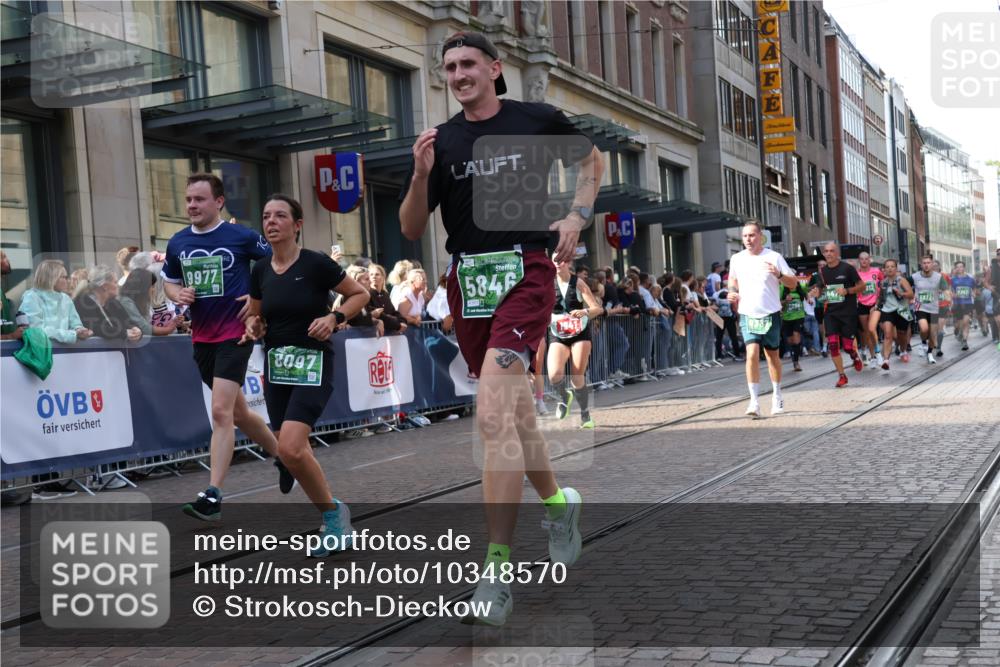 13.09.2026 - 21. swb-Marathon Bremen Strokosch-Dieckow http://msf.ph/oto/10348570 13.09.2026 13:30:54 Ziel 217, 1398, 1479, 1627, 2244, 2513, 2602, 2802, 2902, 3396, 3762, 3800, 4477, 4647, 5375, 5673, 5720, 5765, 5846, 5979, 6307, 6419, 6619, 6732, 7001, 7198, 7296, 7359, 7637, 7798, 7812, 7882, 8035, 8097, 8339, 8342, 8382, 8543, 8726, 9147, 9274, 9337, 9822, 9937, 9958, 9962, 9969, 9976, 9977, 13066, 13152, 244, 625, 800, 834, 1189, 1533, 1771, 1841, 1926, 1941, 2369, 2452, 2723, 2985, 3360, 4206, 4251, 4332, 4342, 4425, 4757, 4920, 5551, 5600, 5681, 5802, 6307, 7760, 8543 meine-sportfotos.de