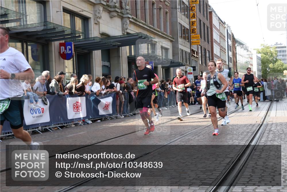 13.09.2026 - 21. swb-Marathon Bremen Strokosch-Dieckow http://msf.ph/oto/10348639 13.09.2026 13:30:57 Ziel 217, 1398, 1479, 1627, 2244, 2513, 2602, 2707, 2802, 3152, 3343, 3392, 3396, 3762, 3800, 4477, 4647, 5375, 5504, 5673, 5720, 5765, 5846, 5979, 6147, 6419, 6619, 6732, 6968, 7001, 7198, 7296, 7359, 7637, 7798, 7812, 7882, 8035, 8097, 8339, 8342, 8382, 8726, 9147, 9274, 9337, 9822, 9937, 9969, 9977, 13066, 244, 800, 834, 1189, 1479, 1533, 1771, 1841, 1926, 1941, 2369, 2452, 2723, 2902, 2985, 3360, 4251, 4342, 4757, 4920, 5600, 5681, 5802, 6307, 7198, 7760, 8543 meine-sportfotos.de
