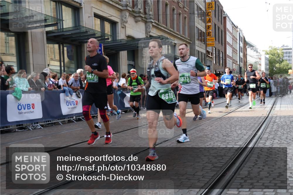 13.09.2026 - 21. swb-Marathon Bremen Strokosch-Dieckow http://msf.ph/oto/10348680 13.09.2026 13:30:59 Ziel 217, 922, 1398, 1627, 2244, 2513, 2602, 2707, 2802, 3152, 3343, 3392, 3396, 3579, 3762, 3800, 4477, 4647, 5375, 5504, 5673, 5720, 5765, 5846, 5979, 6147, 6419, 6619, 6732, 6968, 7001, 7296, 7359, 7637, 7812, 7882, 8035, 8097, 8239, 8339, 8342, 8382, 8726, 9147, 9274, 9337, 9822, 9969, 9977, 13066, 244, 800, 834, 1189, 1479, 1533, 1771, 1841, 1926, 1941, 2369, 2452, 2723, 2902, 2985, 3360, 4251, 4920, 5600, 5681, 5802, 6307, 7198, 7760, 7798, 8543 meine-sportfotos.de