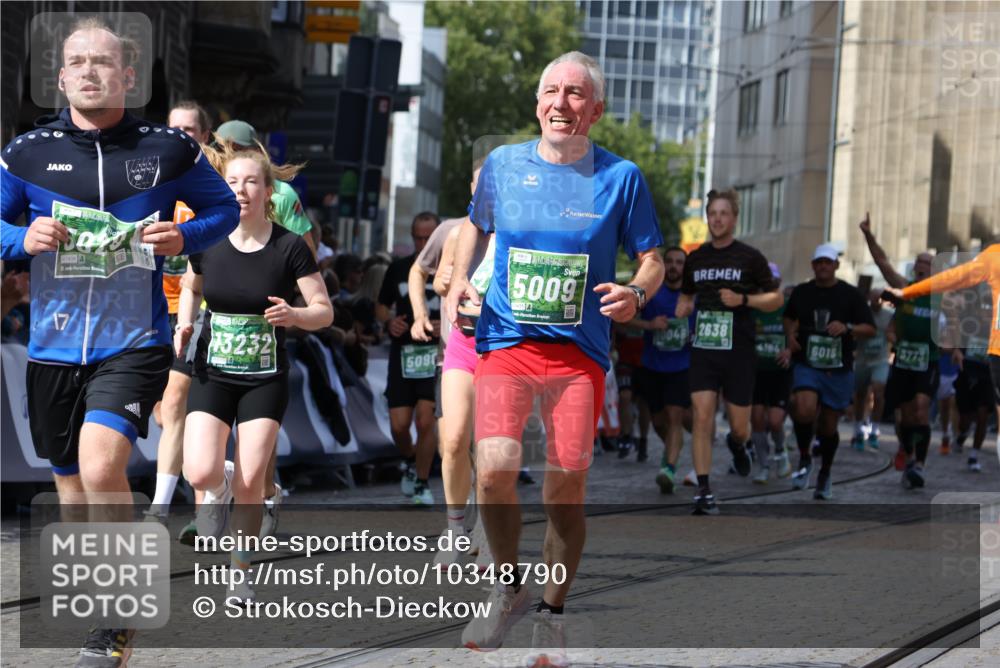 13.09.2026 - 21. swb-Marathon Bremen Strokosch-Dieckow http://msf.ph/oto/10348790 13.09.2026 13:32:46 Ziel 287, 1369, 1687, 2292, 2293, 2910, 2992, 3354, 3402, 3429, 3441, 3650, 3878, 3922, 4057, 4263, 4380, 4471, 4655, 4835, 5281, 6518, 6593, 6760, 6781, 6857, 6900, 7150, 7173, 7553, 7572, 7990, 8632, 8957, 9040, 9151, 9175, 9198, 9283, 9719, 9779, 13029, 13208, 13244, 891, 1532, 2638, 3167, 3404, 3773, 3902, 4194, 4233, 5009, 5090, 5706, 6018, 6786, 6941, 7756, 8506, 9292, 9406, 9745, 9829, 10048, 13039, 13146, 13164, 13232, 13234, 13247 meine-sportfotos.de