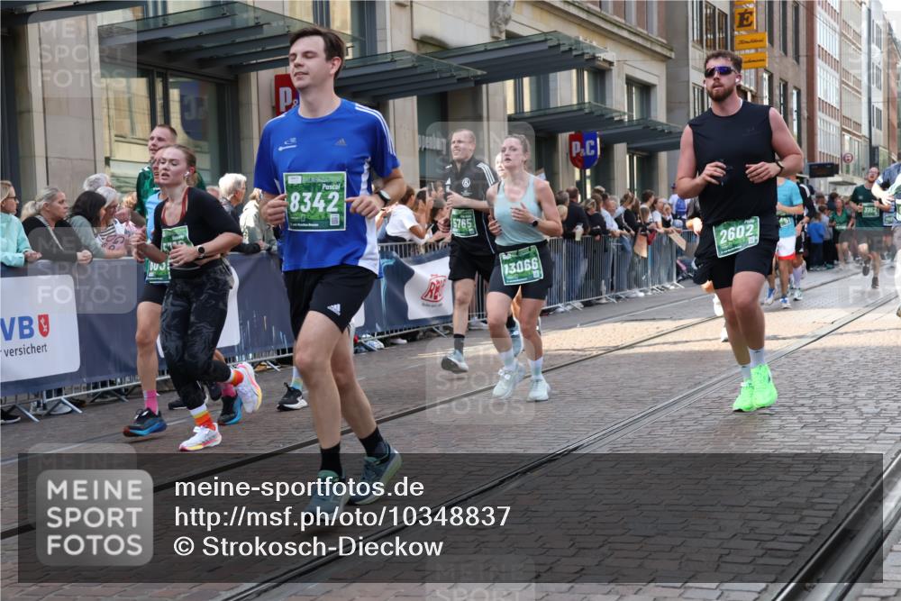 13.09.2026 - 21. swb-Marathon Bremen Strokosch-Dieckow http://msf.ph/oto/10348837 13.09.2026 13:31:02 Ziel 217, 922, 1398, 1600, 1627, 2244, 2513, 2602, 2707, 3152, 3343, 3392, 3396, 3579, 3762, 3859, 4258, 4477, 4647, 5375, 5504, 5673, 5720, 5765, 5846, 5979, 6147, 6619, 6732, 6968, 6971, 7001, 7296, 7812, 8035, 8097, 8239, 8339, 8342, 8726, 9147, 9155, 9274, 9337, 9822, 9969, 9977, 13066, 244, 800, 834, 1189, 1479, 1533, 1771, 1841, 1926, 1941, 2513, 2802, 2902, 2985, 3360, 3800, 4251, 4920, 5600, 5681, 5802, 6307, 7198, 7760, 7798, 8543 meine-sportfotos.de