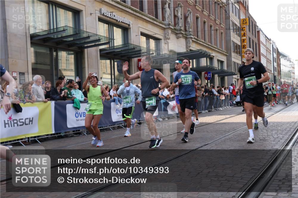 13.09.2026 - 21. swb-Marathon Bremen Strokosch-Dieckow http://msf.ph/oto/10349393 13.09.2026 13:31:16 Ziel 310, 922, 1600, 1627, 2602, 2707, 3115, 3152, 3239, 3244, 3343, 3392, 3579, 3858, 3859, 4164, 4258, 4273, 4692, 4889, 5375, 5426, 5504, 5765, 5899, 5979, 6039, 6062, 6100, 6147, 6193, 6213, 6581, 6602, 6968, 6971, 7001, 7032, 7260, 7608, 7941, 7964, 8042, 8078, 8166, 8205, 8206, 8239, 8339, 8364, 8495, 8522, 9033, 9155, 9293, 9568, 9903, 9914, 13151, 217, 1189, 1398, 1479, 2244, 2513, 2802, 2902, 3360, 3396, 3762, 3800, 4477, 6307, 7198, 7760, 7798, 8543 meine-sportfotos.de