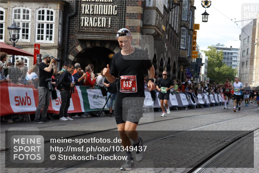 13.09.2026 - 21. swb-Marathon Bremen Strokosch-Dieckow http://msf.ph/oto/10349437 13.09.2026 13:29:05 Ziel 613, 722, 1014, 1914, 2276, 2851, 2891, 3348, 3419, 3444, 3665, 4102, 4564, 5267, 5531, 5691, 5865, 6817, 6914, 6937, 6955, 6957, 7134, 7263, 7527, 8938, 8985, 9176, 9562, 13012, 13174, 303, 394, 596, 651, 745, 1545, 1823, 2023, 2070, 2867, 3258, 3796, 3846, 3912, 5036, 6030, 7149, 7361, 7860, 8066, 8099, 8277, 8338, 8675, 9249, 9661, 9889, 10128 meine-sportfotos.de