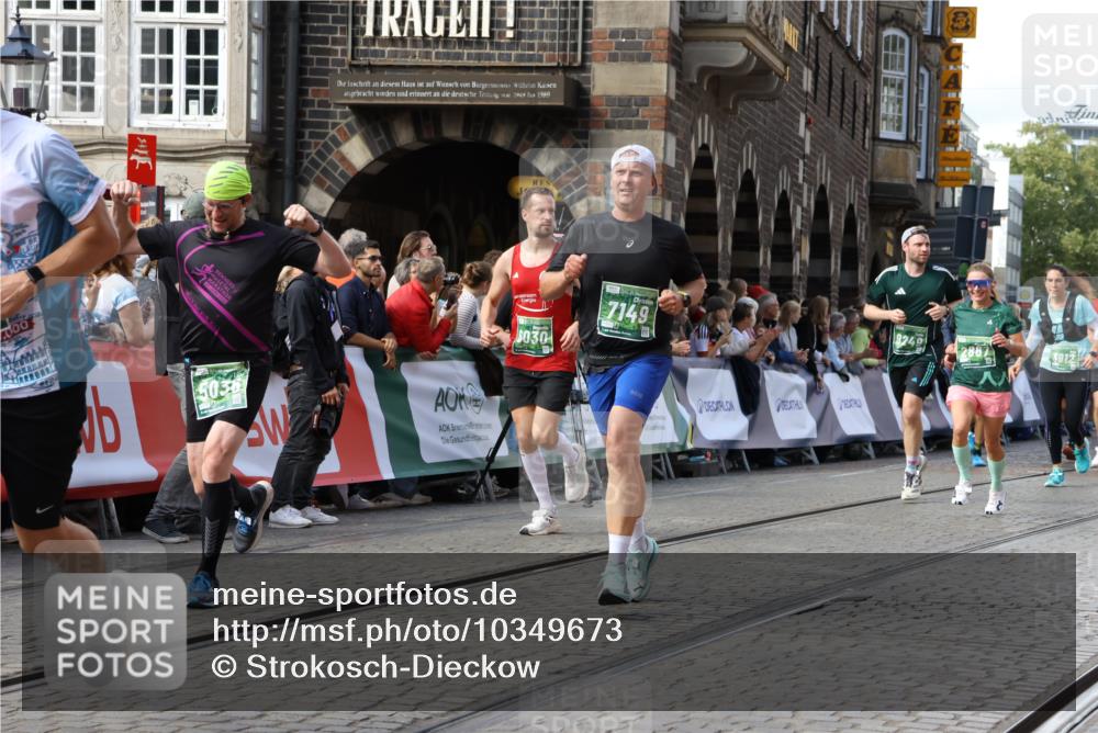 13.09.2026 - 21. swb-Marathon Bremen Strokosch-Dieckow http://msf.ph/oto/10349673 13.09.2026 13:29:13 Ziel 430, 565, 687, 722, 725, 936, 1014, 1274, 1688, 2223, 2276, 2378, 2851, 2891, 3348, 3419, 3444, 3665, 3938, 5225, 5267, 5531, 5691, 5865, 6099, 6817, 6937, 6955, 7134, 7263, 7527, 8984, 8985, 9562, 13174, 132, 303, 596, 651, 1083, 1365, 1387, 1545, 1823, 2301, 2867, 2957, 3258, 3721, 3796, 3846, 3912, 4541, 5599, 6030, 6103, 6499, 7013, 7631, 7649, 7860, 8007, 8009, 8066, 8099, 8277, 8338, 8675, 9249, 9889, 10128 meine-sportfotos.de