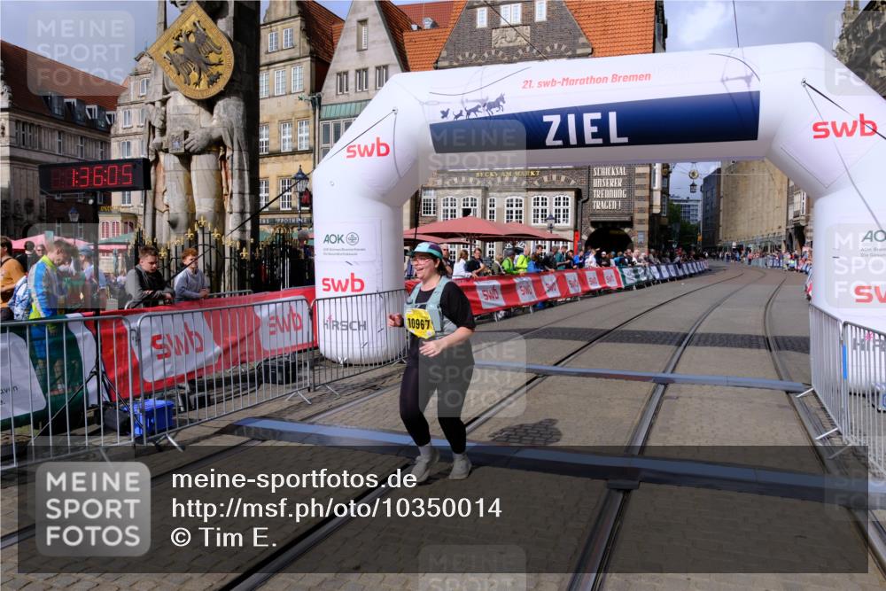 13.09.2026 - 21. swb-Marathon Bremen Tim E. http://msf.ph/oto/10350014 13.09.2026 11:32:23 Ziel  meine-sportfotos.de