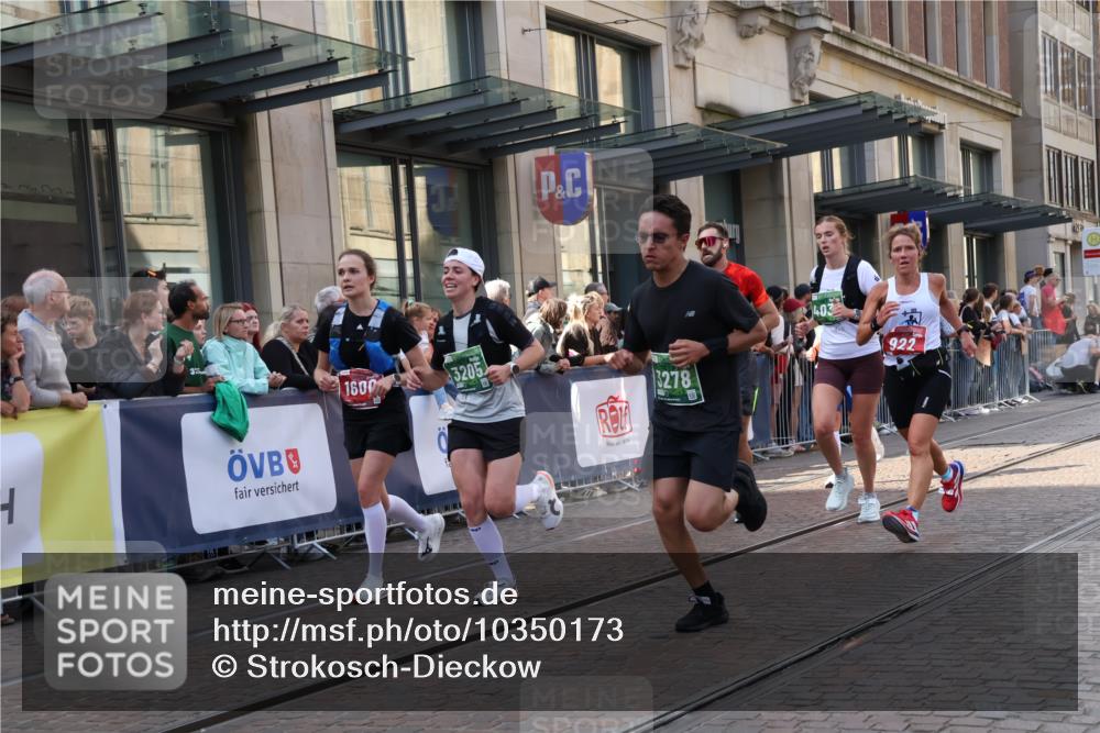 13.09.2026 - 21. swb-Marathon Bremen Strokosch-Dieckow http://msf.ph/oto/10350173 13.09.2026 13:31:37 Ziel 578, 846, 2310, 2934, 3115, 3205, 3239, 3244, 3278, 3946, 3989, 4030, 4164, 4797, 4979, 4998, 5158, 5325, 5363, 5899, 6062, 6100, 6116, 6193, 6213, 6354, 6602, 7242, 7260, 7526, 7790, 7964, 8048, 8078, 8166, 8206, 8247, 8610, 8970, 9016, 9033, 9188, 9568, 9640, 9785, 9914, 13151, 13231, 310, 922, 1600, 1627, 2602, 2707, 3152, 3343, 3392, 3396, 3579, 3858, 3859, 4164, 4258, 4273, 4477, 4692, 4889, 5426, 6039, 6062, 6581, 7032, 7608, 7941, 8042, 8205 meine-sportfotos.de