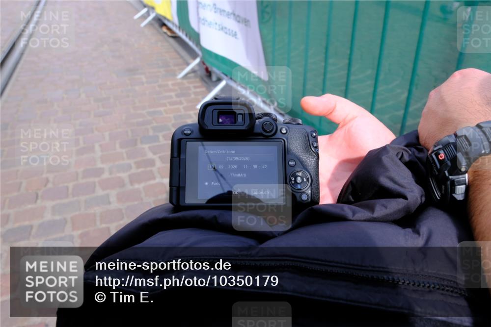13.09.2026 - 21. swb-Marathon Bremen Tim E. http://msf.ph/oto/10350179 13.09.2026 11:39:01 Ziel  meine-sportfotos.de