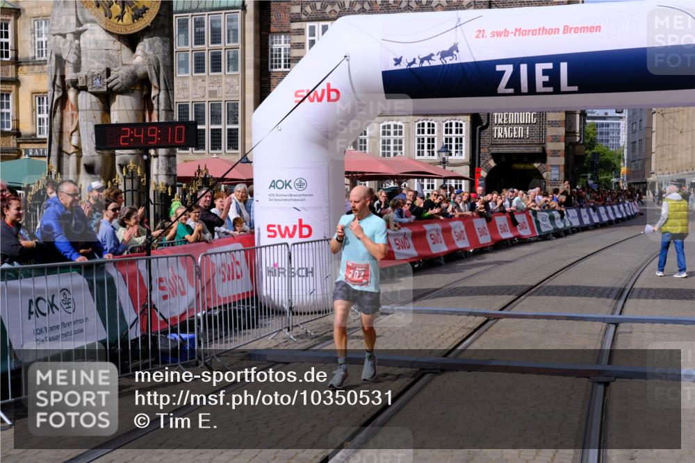13.09.2026 - 21. swb-Marathon Bremen Tim E. http://msf.ph/oto/10350531 13.09.2026 12:20:00 Ziel  meine-sportfotos.de