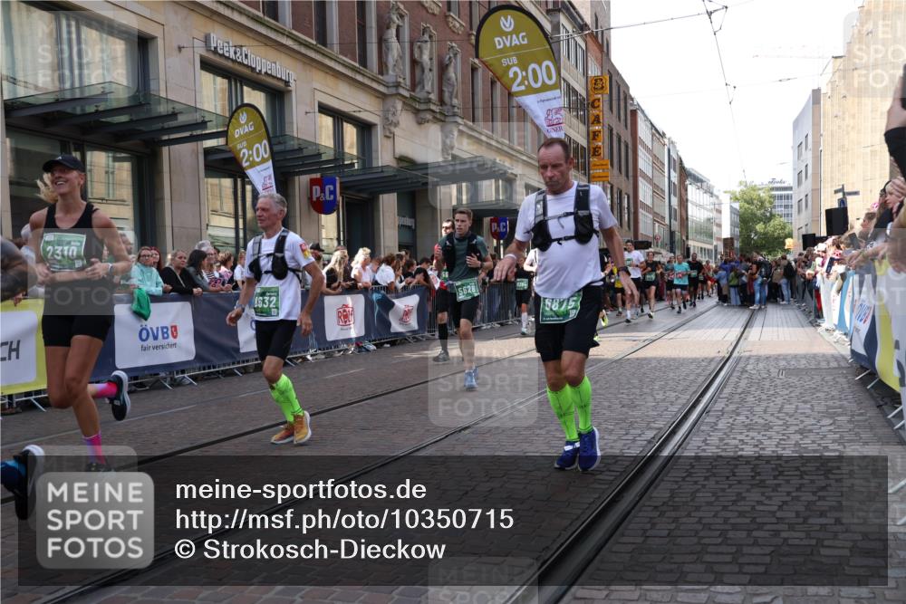 13.09.2026 - 21. swb-Marathon Bremen Strokosch-Dieckow http://msf.ph/oto/10350715 13.09.2026 13:31:51 Ziel 287, 1369, 2310, 2934, 3650, 3922, 3946, 4057, 4566, 4655, 4797, 4979, 5628, 6116, 6258, 6475, 6857, 6875, 7150, 7182, 7526, 7553, 7572, 7818, 8610, 8632, 9198, 9283, 9394, 9640, 13029, 13182, 310, 578, 846, 1600, 3115, 3205, 3239, 3244, 3278, 3858, 3859, 3989, 4030, 4164, 4273, 4692, 4889, 4998, 5158, 5325, 5363, 5426, 5899, 6039, 6062, 6100, 6193, 6213, 6354, 6581, 6602, 7032, 7242, 7260, 7608, 7941, 8042, 8205 meine-sportfotos.de