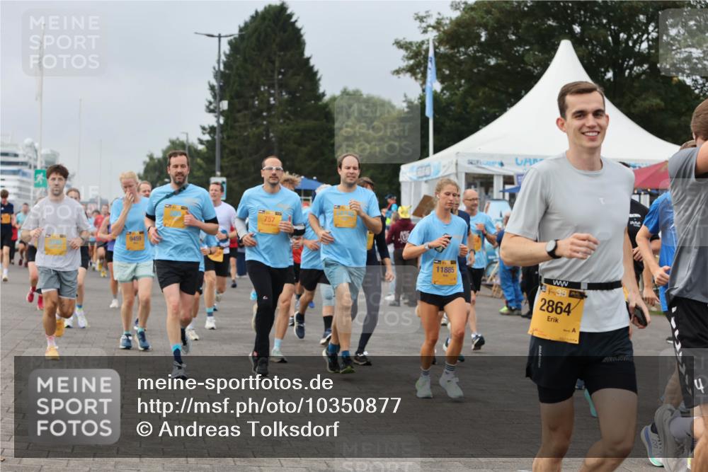 13.09.2026 - Kiel Lauf Andreas Tolksdorf http://msf.ph/oto/10350877 13.09.2026 09:55:41 Kiellinie 9459, 757, 11885, 38, 2864 meine-sportfotos.de