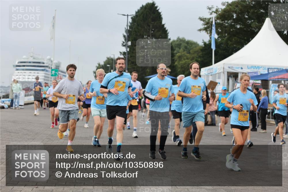13.09.2026 - Kiel Lauf Andreas Tolksdorf http://msf.ph/oto/10350896 13.09.2026 09:55:41 Kiellinie 9459, 757, 11885 meine-sportfotos.de