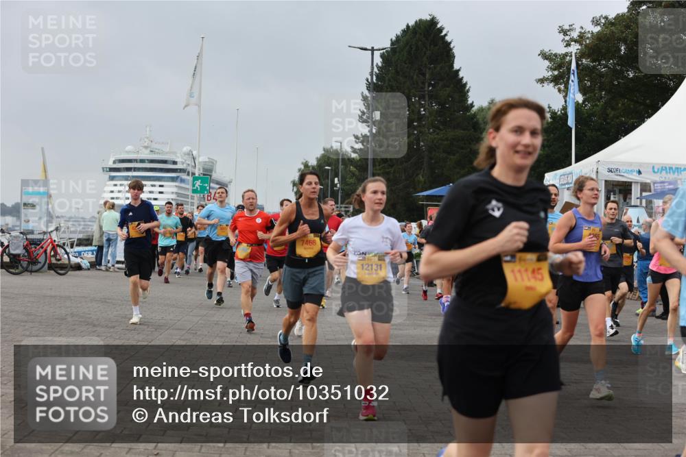13.09.2026 - Kiel Lauf Andreas Tolksdorf http://msf.ph/oto/10351032 13.09.2026 09:55:45 Kiellinie 7466, 12131, 11145 meine-sportfotos.de