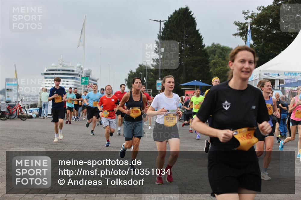 13.09.2026 - Kiel Lauf Andreas Tolksdorf http://msf.ph/oto/10351034 13.09.2026 09:55:45 Kiellinie 8242, 139, 7466, 38, 12131, 11145, 255, 6397 meine-sportfotos.de
