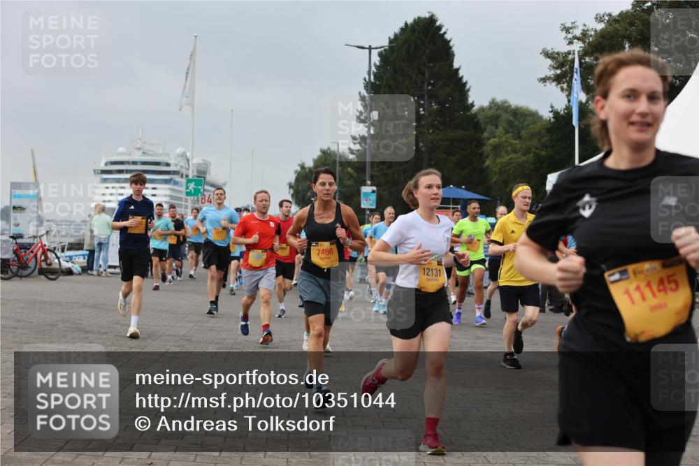 13.09.2026 - Kiel Lauf Andreas Tolksdorf http://msf.ph/oto/10351044 13.09.2026 09:55:45 Kiellinie 3, 84, 2897, 7466, 12131, 11145 meine-sportfotos.de