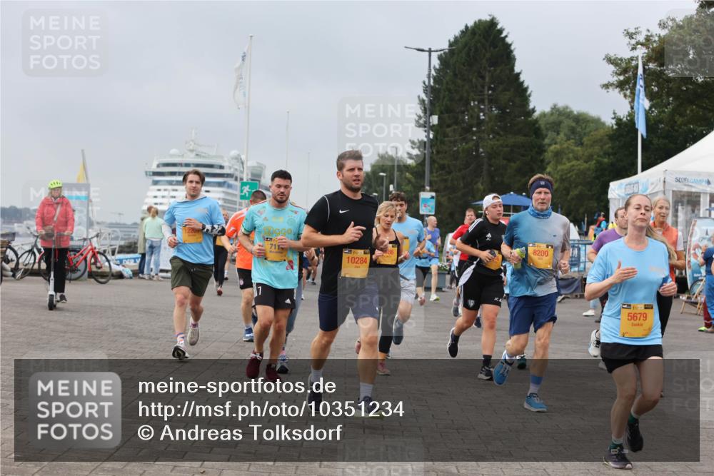 13.09.2026 - Kiel Lauf Andreas Tolksdorf http://msf.ph/oto/10351234 13.09.2026 09:55:51 Kiellinie 711, 10284, 86, 1, 39, 8200, 5679 meine-sportfotos.de