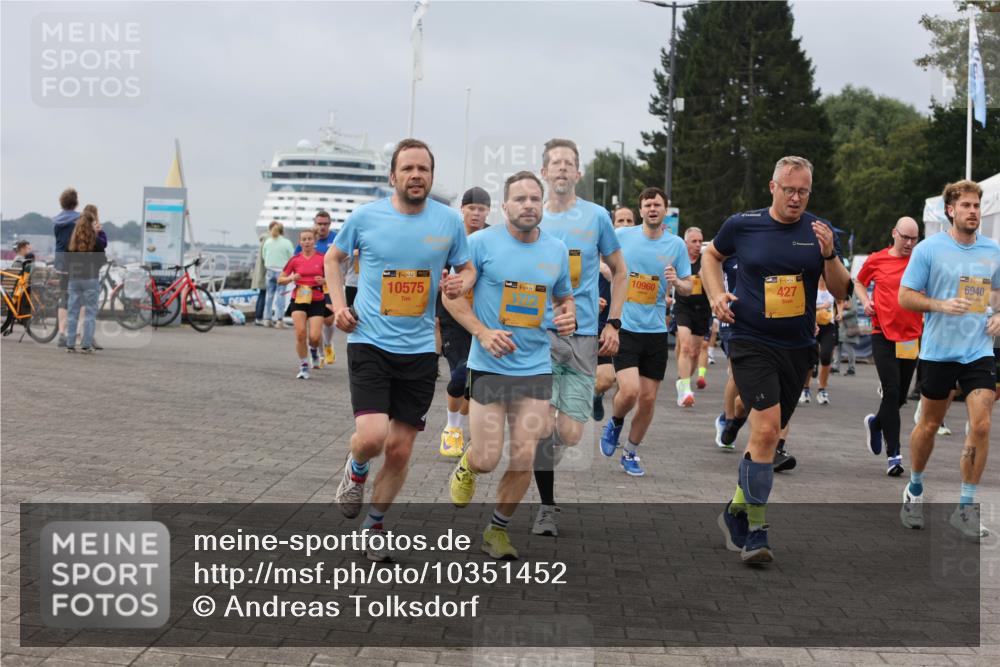 13.09.2026 - Kiel Lauf Andreas Tolksdorf http://msf.ph/oto/10351452 13.09.2026 09:56:00 Kiellinie 38, 10575, 1, 38, 10960, 427, 6940 meine-sportfotos.de