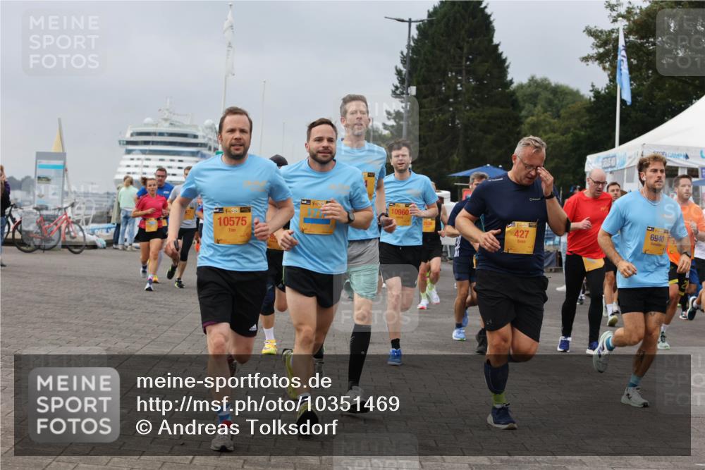 13.09.2026 - Kiel Lauf Andreas Tolksdorf http://msf.ph/oto/10351469 13.09.2026 09:56:01 Kiellinie 38, 10575, 4, 39, 10960, 38, 427, 39, 69403 meine-sportfotos.de