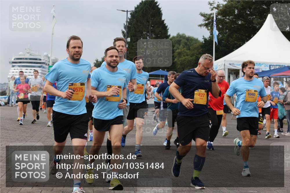 13.09.2026 - Kiel Lauf Andreas Tolksdorf http://msf.ph/oto/10351484 13.09.2026 09:56:01 Kiellinie 0960, 0575, 1, 38, 427, 38, 6940 meine-sportfotos.de