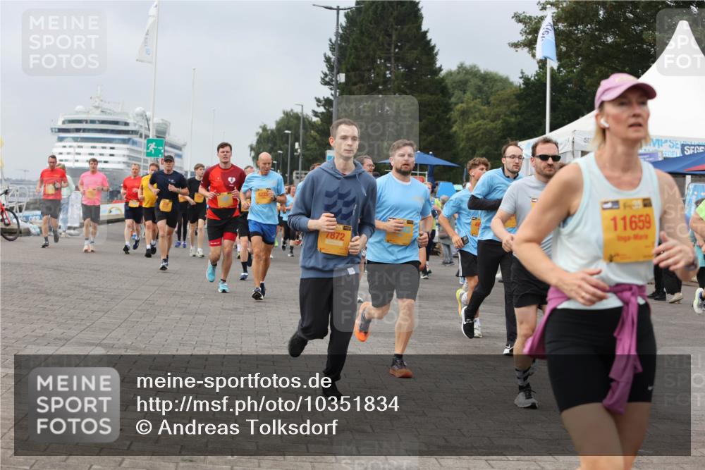 13.09.2026 - Kiel Lauf Andreas Tolksdorf http://msf.ph/oto/10351834 13.09.2026 09:56:14 Kiellinie 6229, 46, 7872, 11659 meine-sportfotos.de