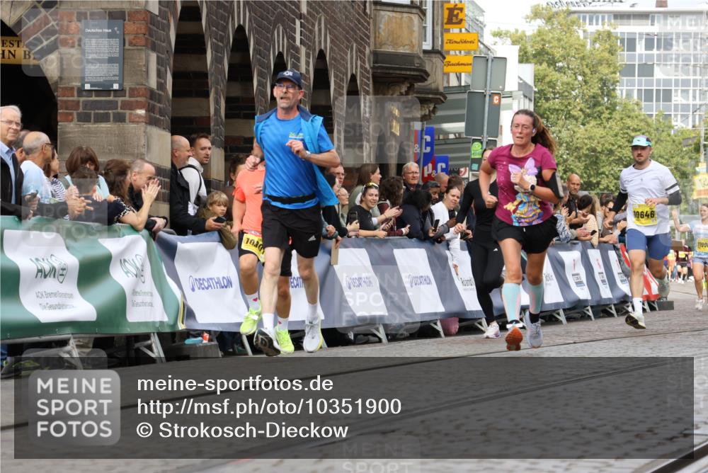 13.09.2026 - 21. swb-Marathon Bremen Strokosch-Dieckow http://msf.ph/oto/10351900 13.09.2026 10:55:04 Ziel 10589, 10608, 10704, 11040, 11174, 11389, 11569, 11874, 12038, 12519, 12800, 13526, 13592, 10555, 11001, 11014, 11466, 11631, 11910, 12201, 12549 meine-sportfotos.de